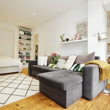 Charming West London Studio Your Urban Oasis Exterior photo