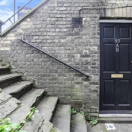 Charming West London Studio Your Urban Oasis Exterior photo